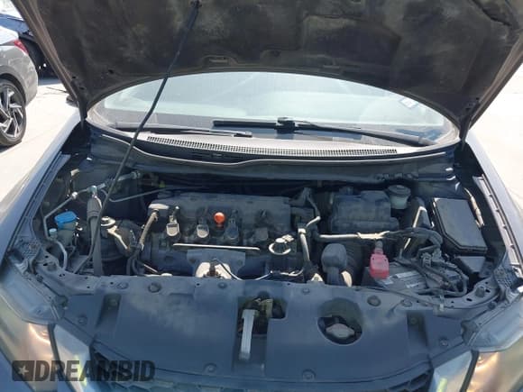 ✅ 2015 Honda Civic LX • VIN: 19XFB2F5XFE704077 • Лот: 43513479. Опубликован ранее на IAAI с пробегом 208 799 миль. Бесплатный доступ к архиву аукционных продаж из США и подробный отчёт об истории автомобиля на DreamBid. Изображение 10.