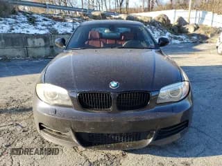 ✅ 2013 BMW 1 Series 135i • VIN: WBAUC9C54DVM13873 • Lot: 82657734. Listed on Copart with 78,021 mi. Free auction sales archive from the USA and detailed vehicle history report at DreamBid. Image 5.