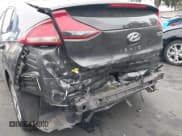 ✅ 2022 Hyundai Ioniq Blue • VIN: KMHC65LC0NU281307 • Lot: 41862146. Wystawiony na IAAI z przebiegiem 61 061 mil. Bezpłatny archiwum sprzedaży aukcyjnych z USA i szczegółowy raport historii pojazdu na DreamBid. Zdjęcie 6.