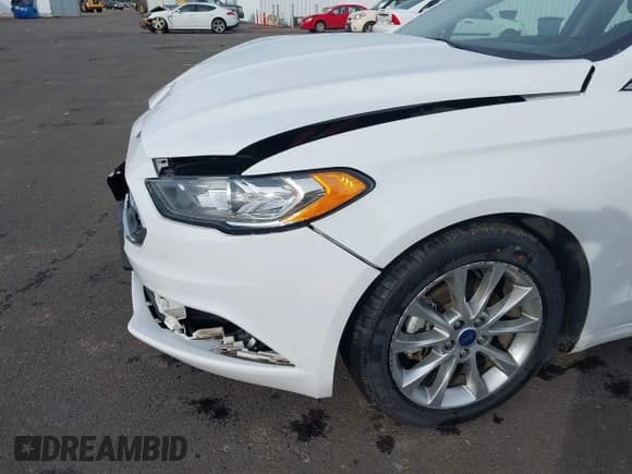✅ 2017 Ford Fusion Hybrid SE • VIN: 3FA6P0LU6HR355406 • Lot: 43581175. Listed on IAAI with 112,942 mi. Free auction sales archive from the USA and detailed vehicle history report at DreamBid. Image 19.