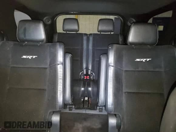 2018 Dodge Durango SRT z VIN 1C4SDJGJ6JC272067, wystawiony jako Copart lot #52588265 z przebiegiem 113 837 mil mil oraz Szkoda całkowita • Salvage title. Historia ofert i sprzedaży dostępna na DreamBid. Obrazek 10.