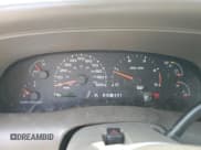 ✅ 2004 Ford Excursion Eddie Bauer • VIN: 1FMSU45P74ED41183 • Лот: 51973575. Опубликован ранее на Copart с пробегом 175 632 миль. Бесплатный доступ к архиву аукционных продаж из США и подробный отчёт об истории автомобиля на DreamBid. Изображение 9.