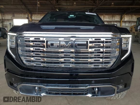 ✅ 2023 GMC Sierra 1500 Denali Ultimate • VIN: 1GTUUHEL9PZ273709 • Лот: 51457605. Опубликован ранее на Copart с пробегом 24 147 миль. Бесплатный доступ к архиву аукционных продаж из США и подробный отчёт об истории автомобиля на DreamBid. Изображение 5.