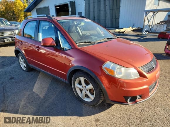 ✅ 2009 Suzuki SX4 Touring AWD • VIN: JS2YB417795101512 • Lot: 87224405. Wystawiony na Copart z przebiegiem 144 763 mil. Bezpłatny archiwum sprzedaży aukcyjnych z USA i szczegółowy raport historii pojazdu na DreamBid. Zdjęcie 4.