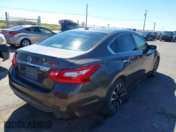 ✅ 2017 Nissan Altima S • VIN: 1N4AL3AP9HC201159 • Lot: 43455080. Listed on IAAI with 101,343 mi. Free auction sales archive from the USA and detailed vehicle history report at DreamBid. Image 4.