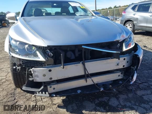 ✅ 2014 Lexus LS 460 L • VIN: JTHGL5EF9E5053398 • Лот: 43696263. Опубликован ранее на IAAI с пробегом 117 545 миль. Бесплатный доступ к архиву аукционных продаж из США и подробный отчёт об истории автомобиля на DreamBid. Изображение 6.