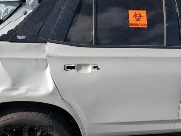 ✅ 2024 Cadillac Escalade 4WD Sport Platinum • VIN: 1GYS4GKL3RR142584 • Lot: 54304975. Wystawiony na Copart z przebiegiem 8 033 mil. Bezpłatny archiwum sprzedaży aukcyjnych z USA i szczegółowy raport historii pojazdu na DreamBid. Zdjęcie 10.