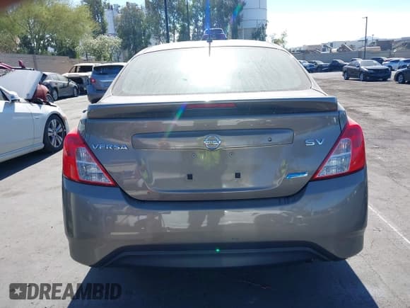 ✅ 2015 Nissan Versa S Plus • VIN: 3N1CN7AP5FL898905 • Лот: 42581635. Опубликован ранее на IAAI с пробегом 66 097 миль. Бесплатный доступ к архиву аукционных продаж из США и подробный отчёт об истории автомобиля на DreamBid. Изображение 12.