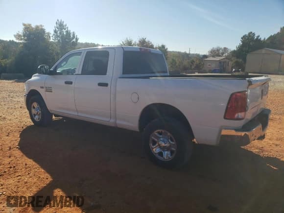 ✅ 2018 Ram 2500 Tradesman • VIN: 3C6UR4CJ3JG125128 • Lot: 77408324. Wystawiony na Copart z przebiegiem 146 665 mil. Bezpłatny archiwum sprzedaży aukcyjnych z USA i szczegółowy raport historii pojazdu na DreamBid. Zdjęcie 2.