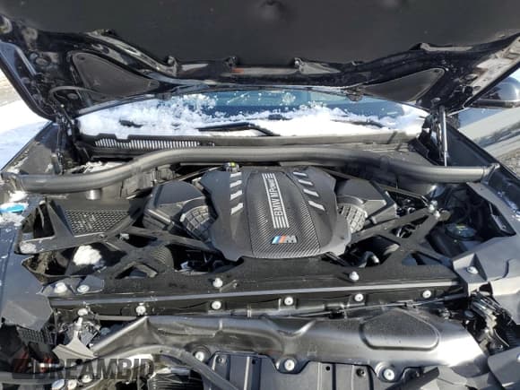 ✅ 2022 BMW X6 M • VIN: 5YMCY0C07N9K51898 • Lot: 45678545. Wystawiony na Copart z przebiegiem Nie podano. Bezpłatny archiwum sprzedaży aukcyjnych z USA i szczegółowy raport historii pojazdu na DreamBid. Zdjęcie 13.