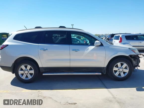 ✅ 2013 Chevrolet Traverse LT • VIN: 1GNKRJKD0DJ146474 • Lot: 43599335. Listed on IAAI with 102,254 mi. Free auction sales archive from the USA and detailed vehicle history report at DreamBid. Image 14.