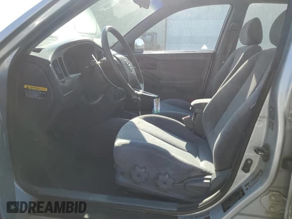 ✅ 2006 Hyundai Elantra GLS • VIN: KMHDN46D76U254600 • Lot: 70917755. Wystawiony na Copart z przebiegiem 175 823 mil. Bezpłatny archiwum sprzedaży aukcyjnych z USA i szczegółowy raport historii pojazdu na DreamBid. Zdjęcie 7.