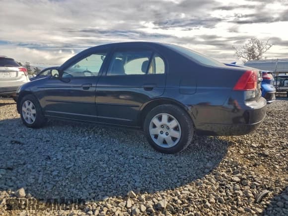 ✅ 2001 Honda Civic EX • VIN: 2HGES26711H531058 • Лот: 93999895. Опубликован ранее на Copart с пробегом 161 900 миль. Бесплатный доступ к архиву аукционных продаж из США и подробный отчёт об истории автомобиля на DreamBid. Изображение 2.