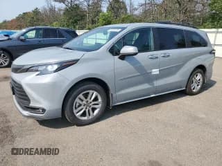 ✅ 2023 Toyota Sienna XSE 25th Anniversary • VIN: 5TDCSKFC0PS099723 • Lot: 67524775. Listed on Copart with 35,903 mi. Free auction sales archive from the USA and detailed vehicle history report at DreamBid. Image 1.