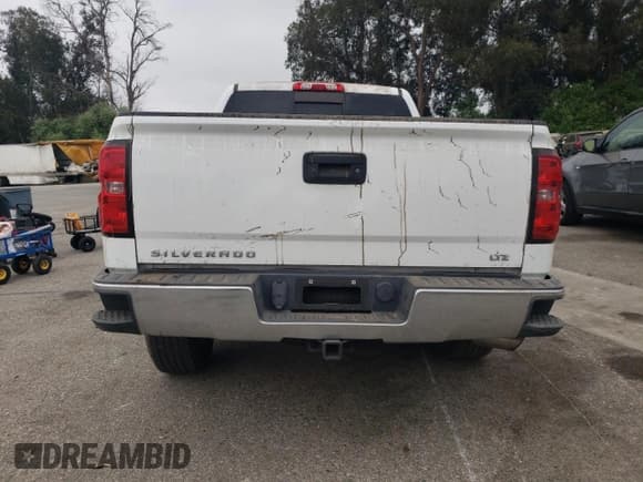 ✅ 2015 Chevrolet Silverado 1500 LTZ • VIN: 3GCUKSEC5FG535338 • Лот: 63156725. Опубликован ранее на Copart с пробегом 107 578 миль. Бесплатный доступ к архиву аукционных продаж из США и подробный отчёт об истории автомобиля на DreamBid. Изображение 6.