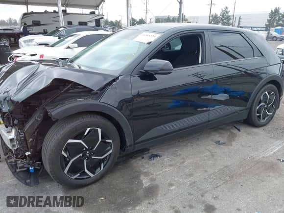 ✅ 2024 Hyundai Ioniq 5 SE Standard Range • VIN: KM8KM4DB2RU275578 • Lot: 41505229. Wystawiony na IAAI z przebiegiem Nie podano. Bezpłatny archiwum sprzedaży aukcyjnych z USA i szczegółowy raport historii pojazdu na DreamBid. Zdjęcie 2.