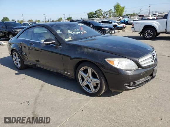 ✅ 2007 Mercedes-Benz CL 550 • VIN: WDDEJ71X07A001943 • Лот: 84601425. Опубликован ранее на Copart с пробегом 72 042 миль. Бесплатный доступ к архиву аукционных продаж из США и подробный отчёт об истории автомобиля на DreamBid. Изображение 4.
