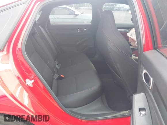 ✅ 2024 Honda Civic Si • VIN: 2HGFE1E51RH473471 • Lot: 42167221. Wystawiony na IAAI z przebiegiem 14 275 mil. Bezpłatny archiwum sprzedaży aukcyjnych z USA i szczegółowy raport historii pojazdu na DreamBid. Zdjęcie 8.