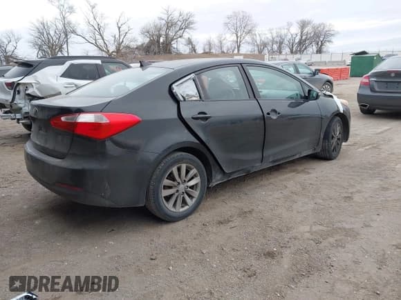✅ 2014 Kia Forte LX • VIN: KNAFX4A60E5152030 • Lot: 41389362. Listed on IAAI with 131,080 mi. Free auction sales archive from the USA and detailed vehicle history report at DreamBid. Image 4.