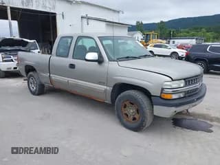 ✅ 2002 Chevrolet Silverado 1500 LS • VIN: 1GCEK19VX2E128112 • Lot: 42936724. Listed on IAAI with 242,138 mi. Free auction sales archive from the USA and detailed vehicle history report at DreamBid. Image 1.
