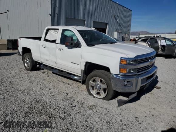✅ 2017 Chevrolet Silverado 2500HD LT • VIN: 1GC1KVEG2HF227765 • Lot: 87211585. Listed on Copart with 149,376 mi. Free auction sales archive from the USA and detailed vehicle history report at DreamBid. Image 4.