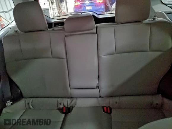 ✅ 2017 Subaru Forester Limited • VIN: JF2SJAJC9HH563003 • Lot: 93839725. Listed on Copart with 117,138 mi. Free auction sales archive from the USA and detailed vehicle history report at DreamBid. Image 10.