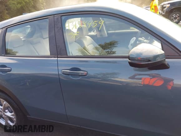 ✅ 2025 Honda HR-V LX • VIN: 3CZRZ2H35SM774293 • Лот: 43188459. Опубликован ранее на IAAI с пробегом 3 450 миль. Бесплатный доступ к архиву аукционных продаж из США и подробный отчёт об истории автомобиля на DreamBid. Изображение 14.