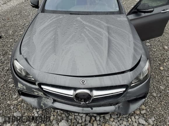 ✅ 2019 Mercedes-Benz E 63 S AMG • VIN: WDDZF8KBXKA505422 • Lot: 81328574. Listed on Copart with Not provided. Free auction sales archive from the USA and detailed vehicle history report at DreamBid. Image 11.