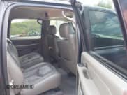 ✅ 2004 Chevrolet Suburban LS • VIN: 1GNFK16Z04J164064 • Lot: 42203864. Listed on IAAI with 215,709 mi. Free auction sales archive from the USA and detailed vehicle history report at DreamBid. Image 8.