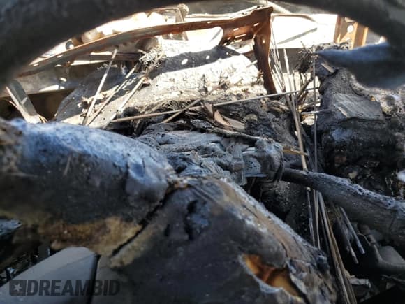 ✅ 2006 Chevrolet Silverado 2500HD LT1 • VIN: 1GCHC23276F122864 • Лот: 71861745. Опубликован ранее на Copart с пробегом Не указан. Бесплатный доступ к архиву аукционных продаж из США и подробный отчёт об истории автомобиля на DreamBid. Изображение 9.