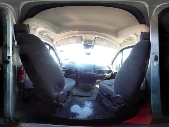 ✅ 2020 Ram ProMaster Cargo • VIN: 3C6URVJG4LE117342 • Lot: 42490703. Listed on IAAI with 63,470 mi. Free auction sales archive from the USA and detailed vehicle history report at DreamBid. Image 18.