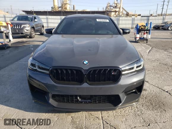✅ 2022 BMW M5 • VIN: WBS83CH06NCH65232 • Лот: 75938404. Опубликован ранее на Copart с пробегом 20 163 миль. Бесплатный доступ к архиву аукционных продаж из США и подробный отчёт об истории автомобиля на DreamBid. Изображение 5.
