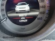 ✅ 2013 Mercedes-Benz C 250 Sport • VIN: WDDGF4HB3DA757393 • Lot: 43073143. Wystawiony na IAAI z przebiegiem 129 429 mil. Bezpłatny archiwum sprzedaży aukcyjnych z USA i szczegółowy raport historii pojazdu na DreamBid. Zdjęcie 7.