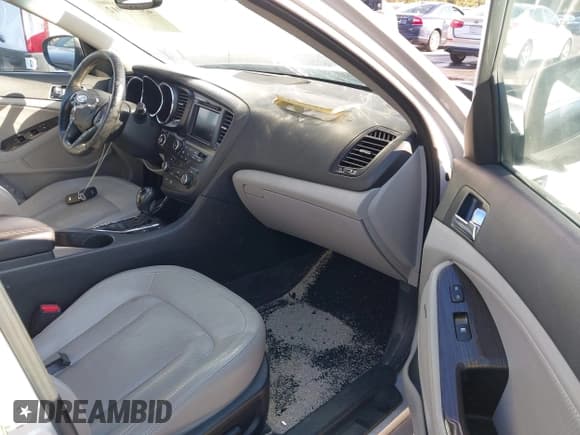 ✅ 2011 Kia Optima EX • VIN: KNAGN4A75B5104859 • Lot: 43793912. Listed on IAAI with 148,599 mi. Free auction sales archive from the USA and detailed vehicle history report at DreamBid. Image 5.