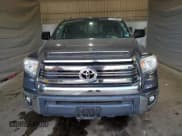 ✅ 2016 Toyota Tundra SR5 • VIN: 5TFRY5F16GX200332 • Lot: 71481025. Wystawiony na Copart z przebiegiem 51 895 mil. Bezpłatny archiwum sprzedaży aukcyjnych z USA i szczegółowy raport historii pojazdu na DreamBid. Zdjęcie 5.