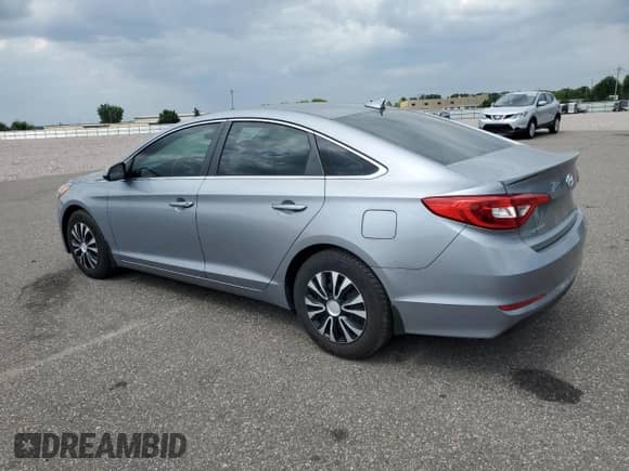 2016 Hyundai Sonata 2.4L z VIN 5NPE24AFXGH314679, wystawiony jako Copart lot #67595515 z przebiegiem 124 540 mil mil oraz Szkoda całkowita • Salvage title. Historia ofert i sprzedaży dostępna na DreamBid. Obrazek 2.