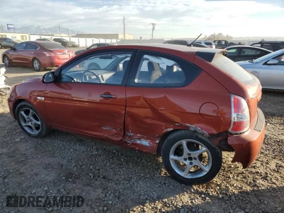 ✅ 2007 Hyundai Accent GS • VIN: KMHCM36C17U007915 • Лот: 86089944. Опубликован ранее на Copart с пробегом 187 127 миль. Бесплатный доступ к архиву аукционных продаж из США и подробный отчёт об истории автомобиля на DreamBid. Изображение 2.