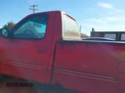 ✅ 1997 Ford F-150 • VIN: 1FTDF18W6VND20156 • Lot: 41295852. Wystawiony na IAAI z przebiegiem 193 871 mil. Bezpłatny archiwum sprzedaży aukcyjnych z USA i szczegółowy raport historii pojazdu na DreamBid. Zdjęcie 14.