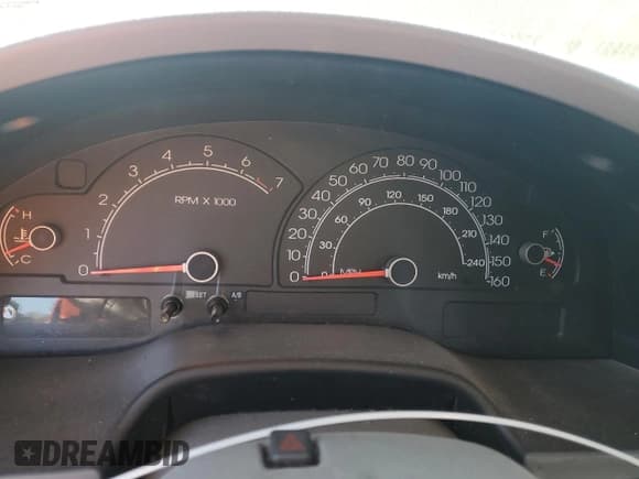 ✅ 2004 Lincoln LS Luxury • VIN: 1LNHM86S54Y613359 • Lot: 91922635. Wystawiony na Copart z przebiegiem Nie podano. Bezpłatny archiwum sprzedaży aukcyjnych z USA i szczegółowy raport historii pojazdu na DreamBid. Zdjęcie 9.