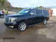 2020 Chevrolet Suburban Premier z VIN 1GNSCJKC0LR121728, wystawiony jako IAAI lot #41105003 z przebiegiem 43 820 mil mil oraz . Historia ofert i sprzedaży dostępna na DreamBid. Obrazek 2.