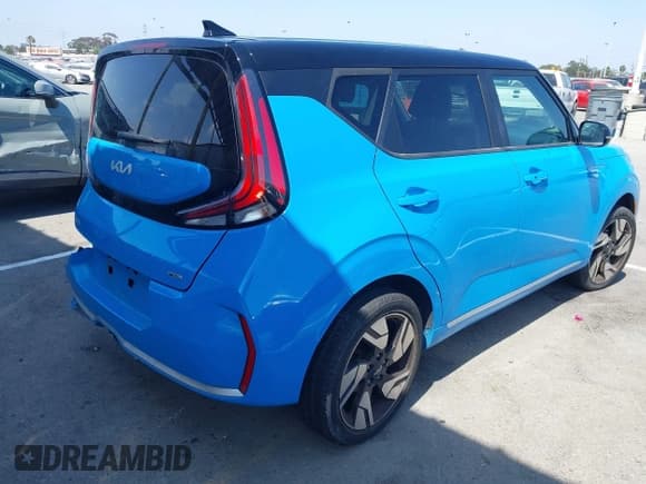 ✅ 2023 Kia Soul GT-Line • VIN: KNDJ53AU9P7192741 • Лот: 42585926. Опубликован ранее на IAAI с пробегом 19 859 миль. Бесплатный доступ к архиву аукционных продаж из США и подробный отчёт об истории автомобиля на DreamBid. Изображение 4.
