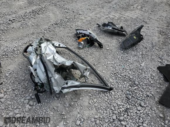 ✅ 2018 Hyundai Accent SEL • VIN: 3KPC24A32JE018581 • Лот: 73327424. Опубликован ранее на Copart с пробегом 81 198 миль. Бесплатный доступ к архиву аукционных продаж из США и подробный отчёт об истории автомобиля на DreamBid. Изображение 14.