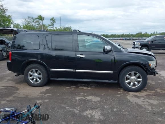 ✅ 2005 Infiniti QX56 • VIN: 5N3AA08C15N811321 • Лот: 42246310. Опубликован ранее на IAAI с пробегом 194 937 миль. Бесплатный доступ к архиву аукционных продаж из США и подробный отчёт об истории автомобиля на DreamBid. Изображение 14.