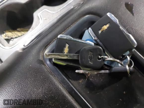 ✅ 2015 Chevrolet Silverado 1500 LTZ • VIN: 1GCUKSEC7FF201538 • Лот: 41258330. Опубликован ранее на IAAI с пробегом 194 053 миль. Бесплатный доступ к архиву аукционных продаж из США и подробный отчёт об истории автомобиля на DreamBid. Изображение 11.