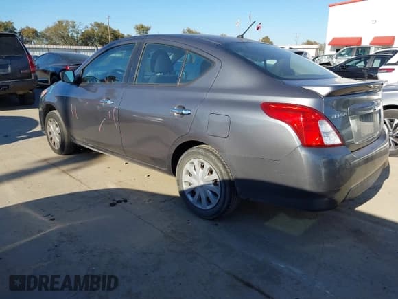 ✅ 2018 Nissan Versa SV • VIN: 3N1CN7AP7JL821218 • Lot: 43639021. Listed on IAAI with 149,960 mi. Free auction sales archive from the USA and detailed vehicle history report at DreamBid. Image 3.