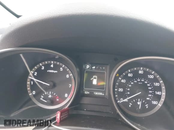 ✅ 2017 Hyundai Santa Fe 2.4L • VIN: 5NMZU3LB6HH027984 • Lot: 43505016. Listed on IAAI with 138,308 mi. Free auction sales archive from the USA and detailed vehicle history report at DreamBid. Image 7.