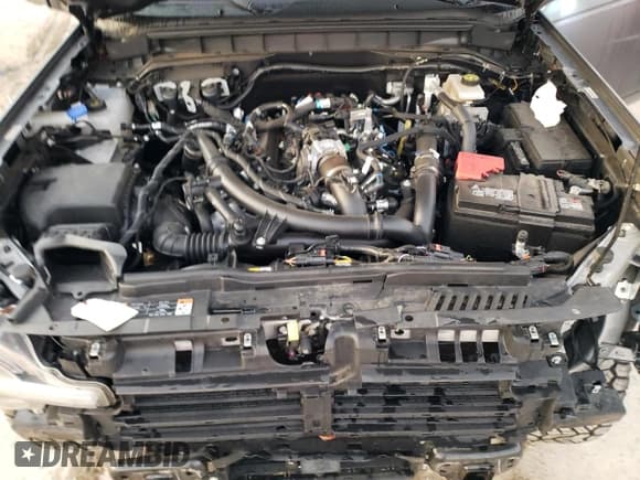 ✅ 2024 Ford Bronco Outer Banks • VIN: 1FMEE8BP2RLA53550 • Lot: 87396575. Wystawiony na Copart z przebiegiem 18 473 mil. Bezpłatny archiwum sprzedaży aukcyjnych z USA i szczegółowy raport historii pojazdu na DreamBid. Zdjęcie 11.