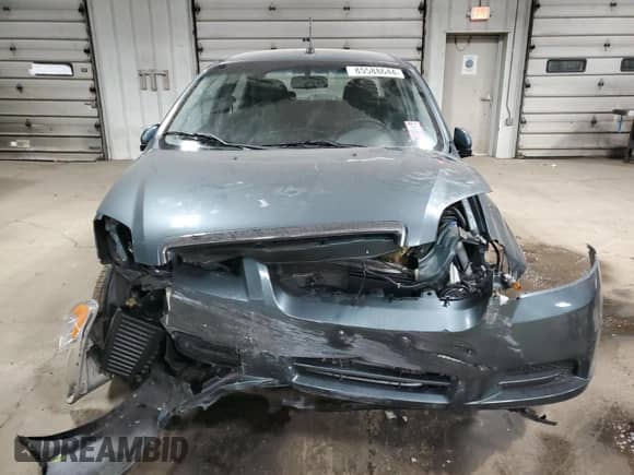 2010 Chevrolet Aveo 1LT z VIN KL1TD5DEXAB053337, wystawiony jako Copart lot #85588644 z przebiegiem 32 586 mil mil oraz Czysty tytuł • Clean title. Historia ofert i sprzedaży dostępna na DreamBid. Obrazek 5.