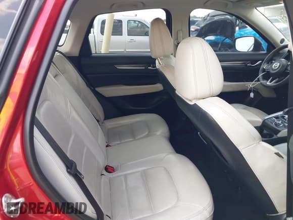 ✅ 2018 Mazda CX-5 Grand Touring • VIN: JM3KFADM3J1394722 • Lot: 43053904. Listed on IAAI with 111,491 mi. Free auction sales archive from the USA and detailed vehicle history report at DreamBid. Image 8.