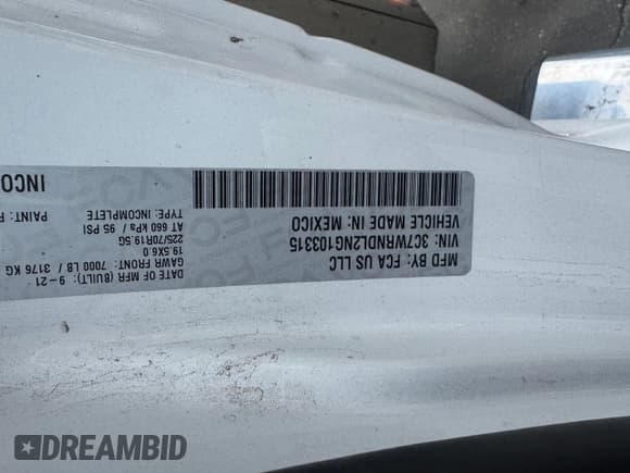 ✅ 2022 Ram 5500 Tradesman • VIN: 3C7WRNDL2NG103315 • Lot: 59128405. Listed on Copart with 125,574 mi. Free auction sales archive from the USA and detailed vehicle history report at DreamBid. Image 10.